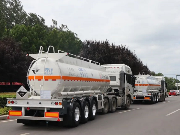 貴州新客戶一次性下單10臺車，凌宇液罐在業(yè)內(nèi)是真香……