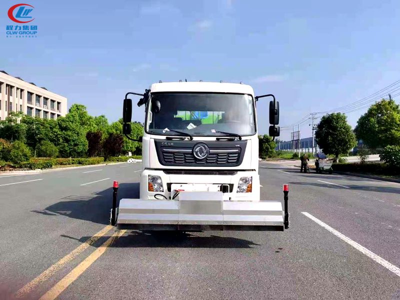 天錦路面高壓清洗車(chē)