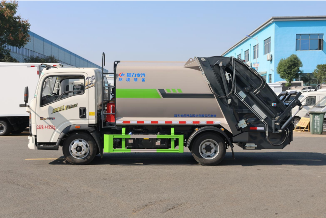 (5方)重汽豪沃藍牌壓縮垃圾車