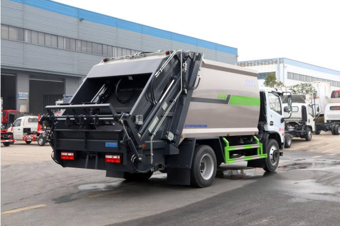 (12方)東風多利卡D7壓縮垃圾車